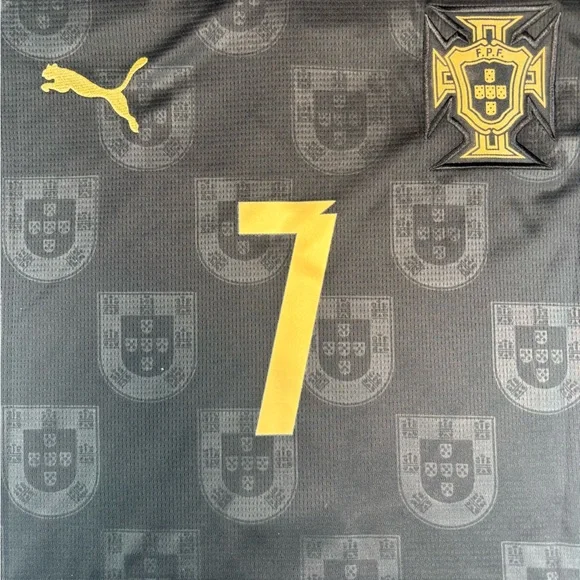 2026 Puma Special Edition Portugal Cristiano Ronaldo #7 Men’s Jersey NWT - Picture 3 of 11